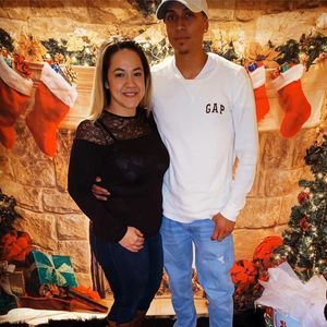 Meet your Posher, Claudia